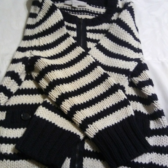chunky Ann Taylor sweaters - Picture 2 of 4